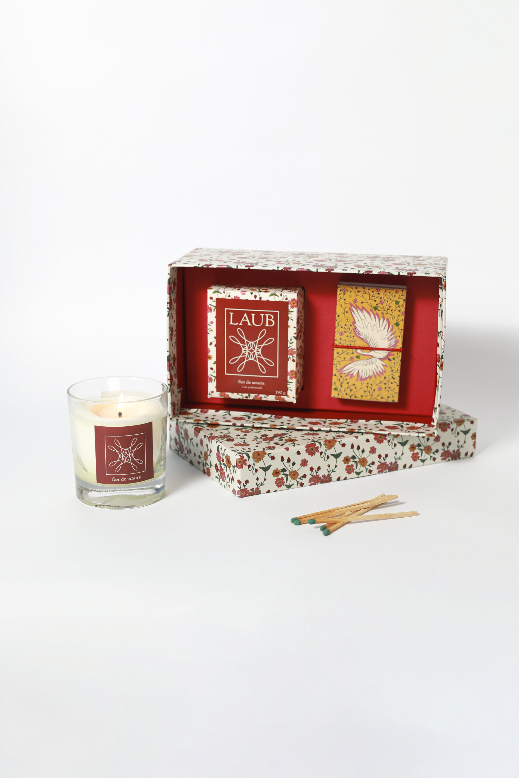 Kit Vela Flor de Amora + Caixa de Fósforo Fênix
