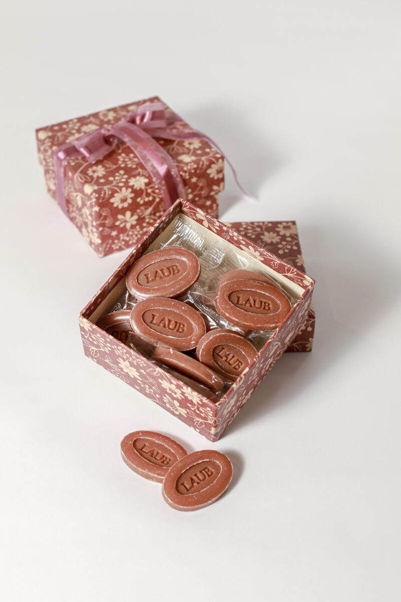 Kit com Mini Sabonetes - Lavanda e Âmbar (estampa Stella)